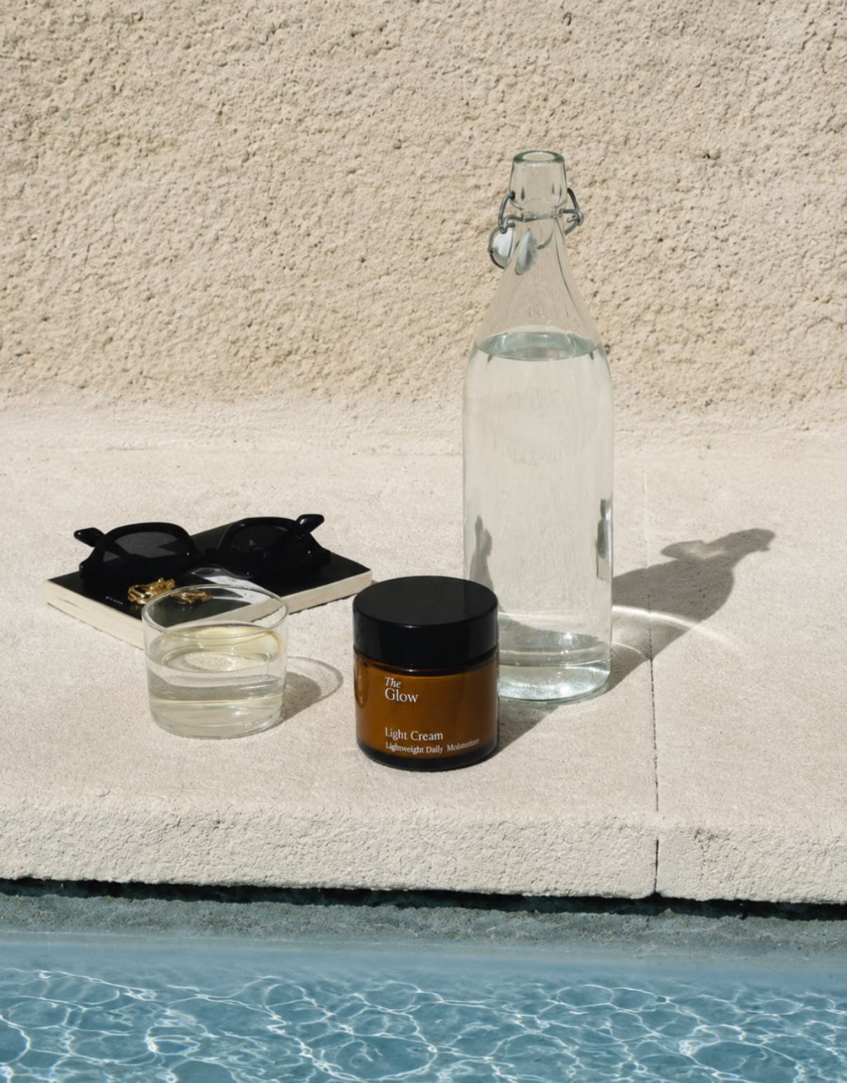 Light Cream | JAUNUMS